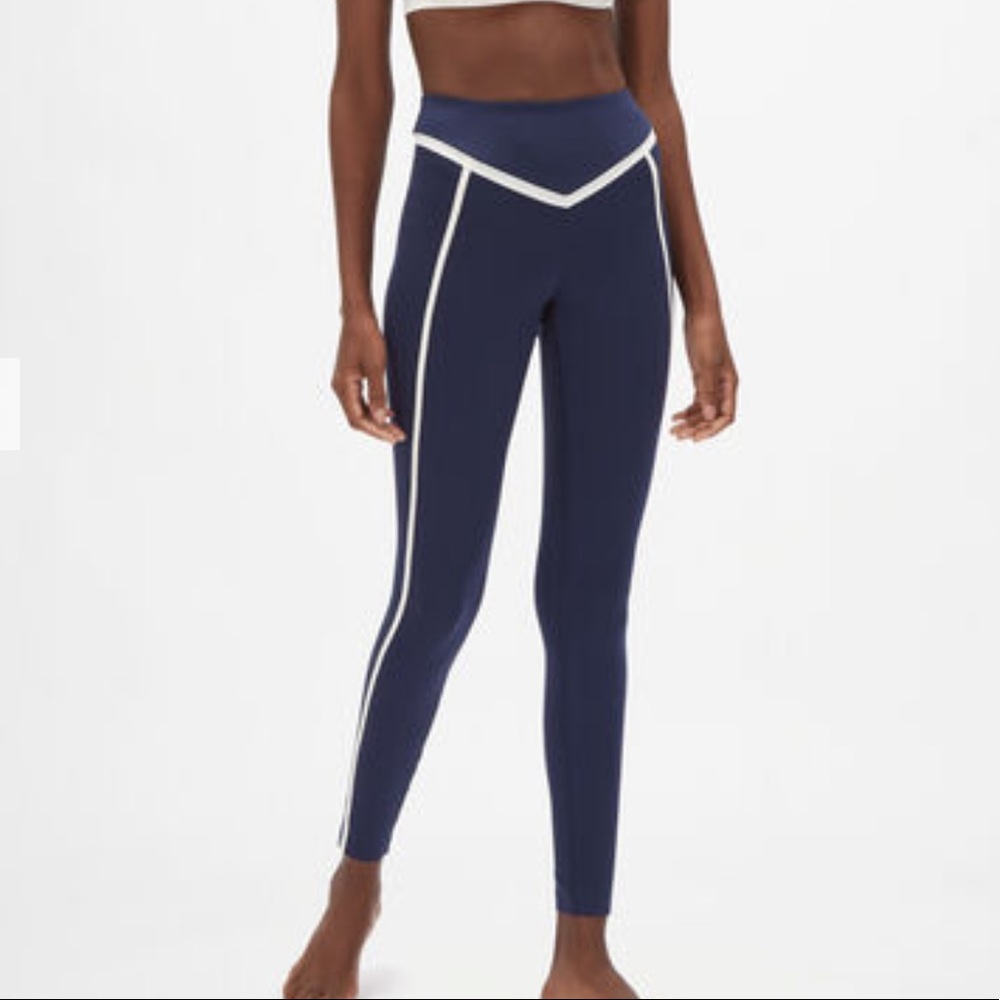 NWT- Ernest Leoty
Corset Legging (small)